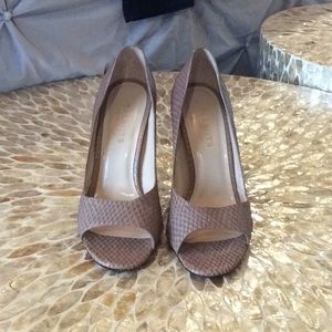 Talbots snake skin peep toes